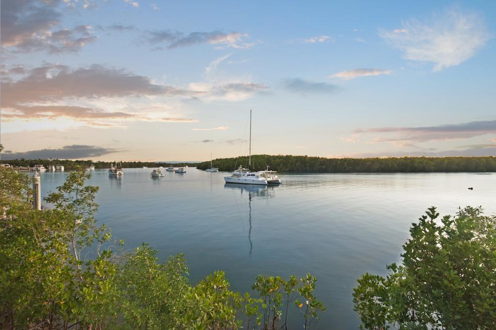 Hinchinbrook Marine Cove Resort Lucinda Bagian luar foto