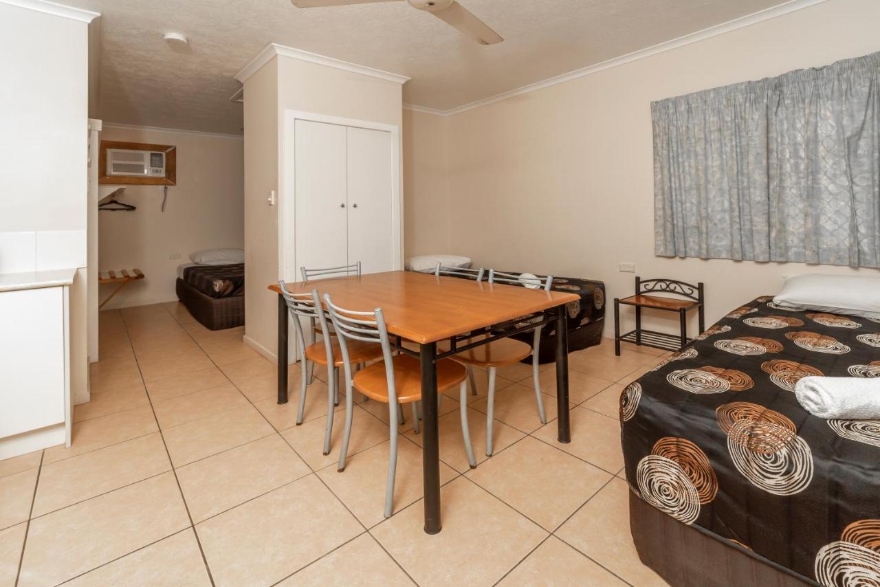 Hinchinbrook Marine Cove Resort Lucinda Bagian luar foto